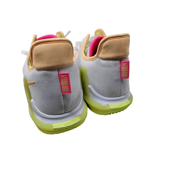 NEW Nike 17 Lebron Witness 6 Melon Sneaker Basketball Orange Lace Up Sport - Picture 2 of 8